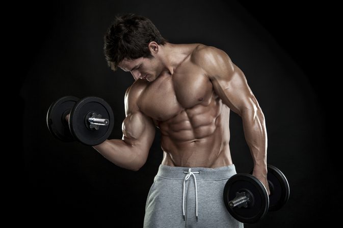 Il percorso di steroidi orali nel corpo del bodybuilder